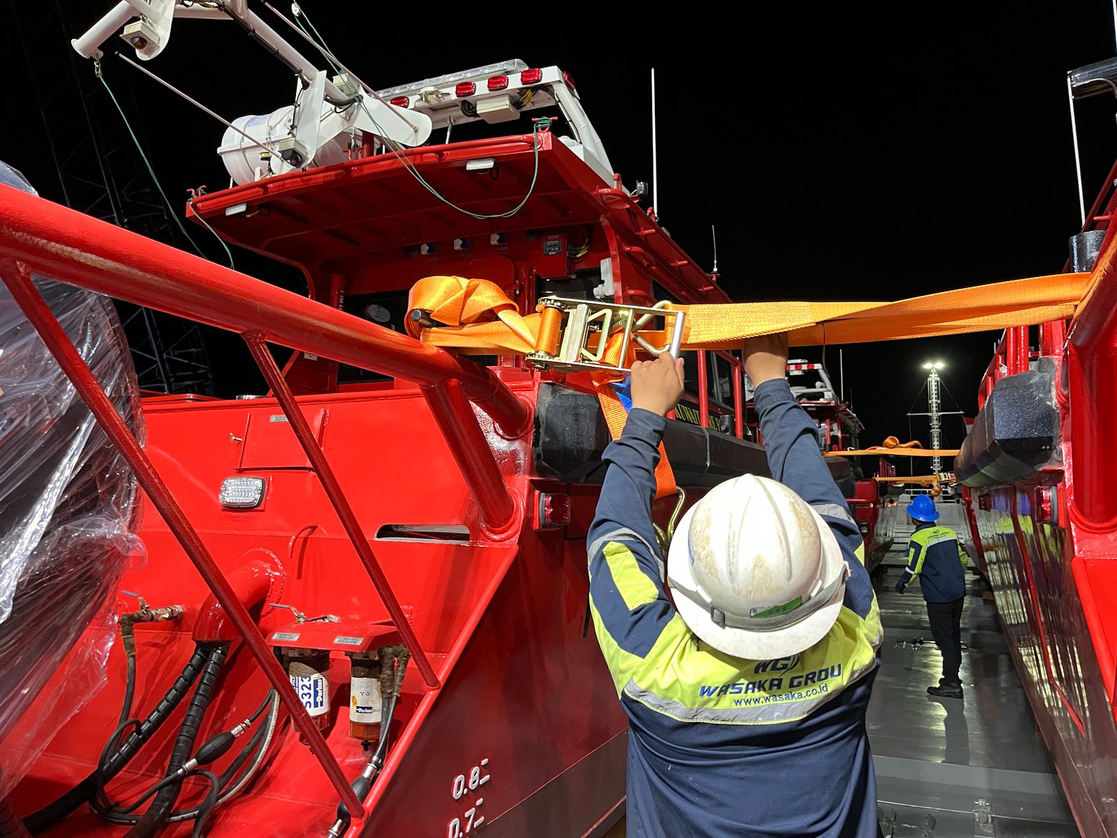 Heavy Lift Operation