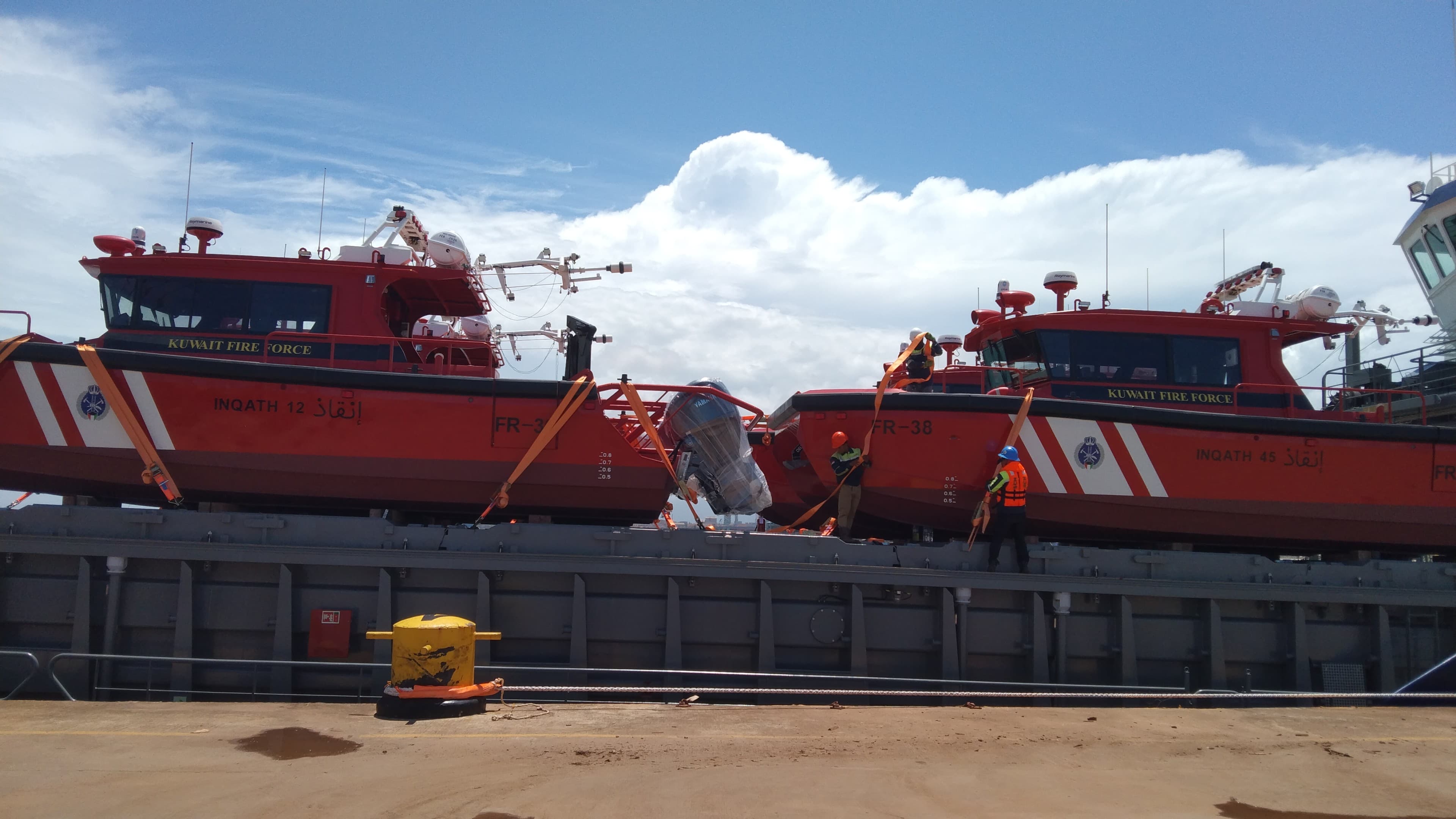 Heavy Lift Operation