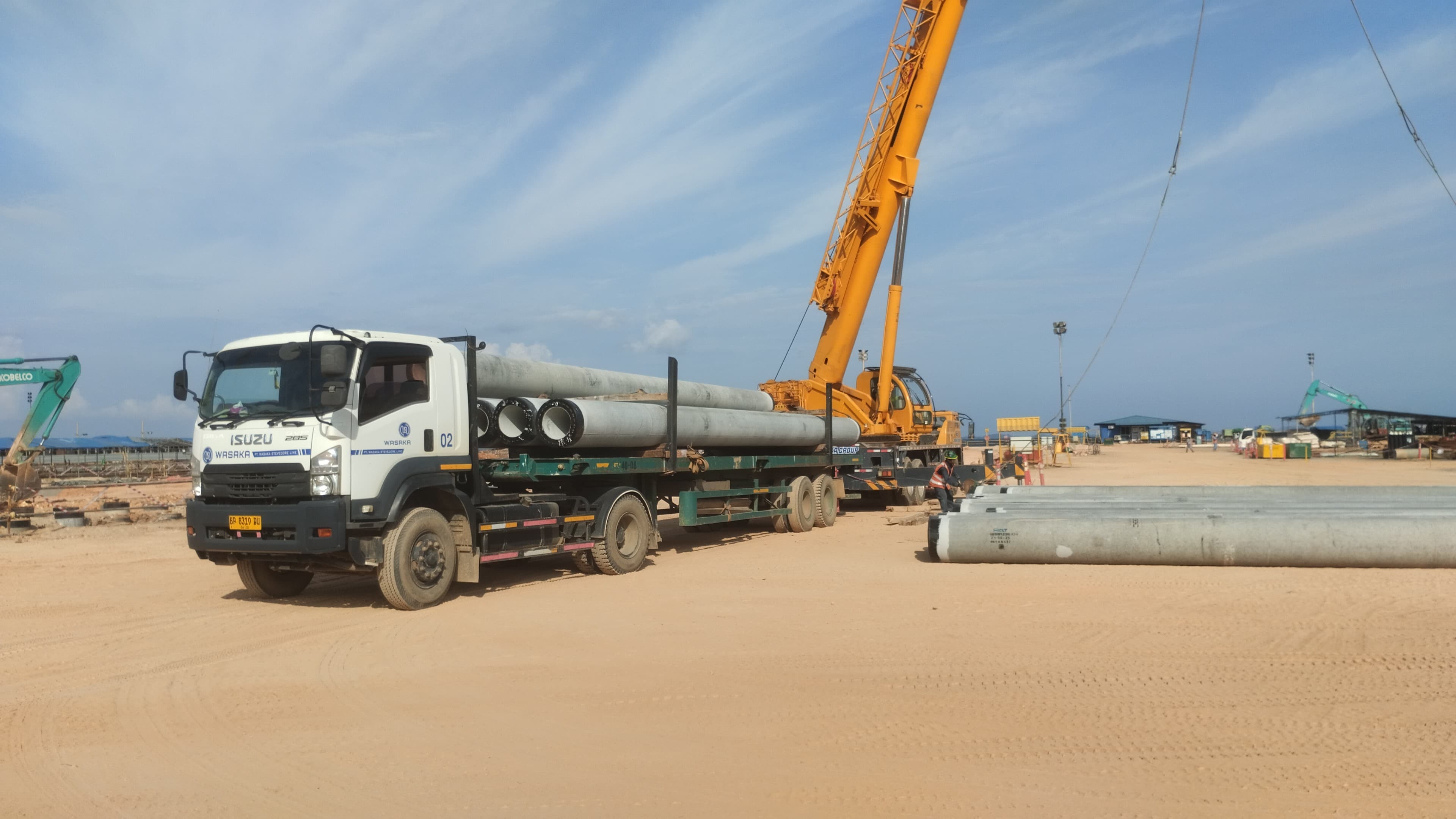 Heavy Lift Operation